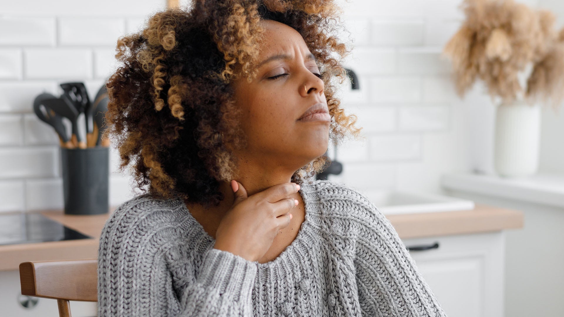 Acid reflux and menopause: What's the connection?